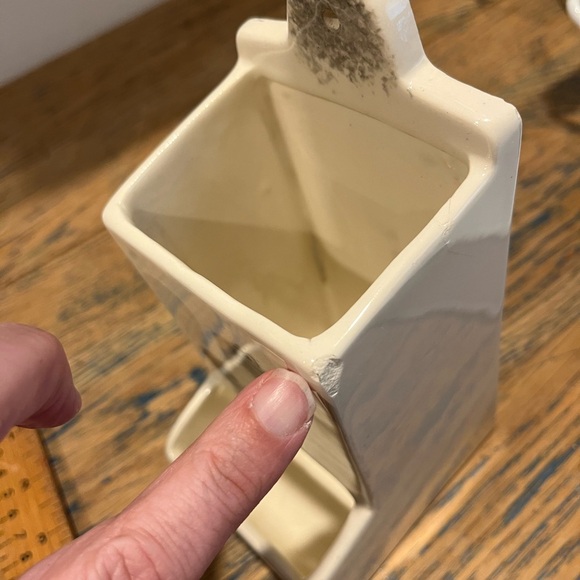 🩶Ceramic Match Holder – Wall Mount - Picture 15 of 15